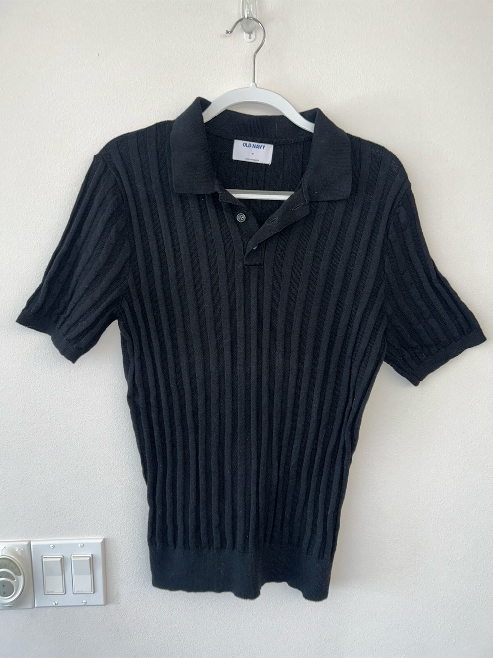 Old Navy Black Ribbed V-Neck Polo Sweater
